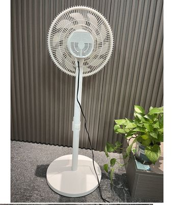 Ventilador de chão silencioso com comando remoto e toque