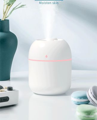 Mini Car Water Drop USB RGB Light Aromaterapia Humidificador de Ar para Aventuras ao Ar Livre