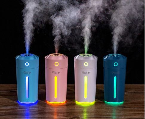 Mini-difusor de aromas portátil alimentado por USB com umidificação de ar leve e de baixo ruído