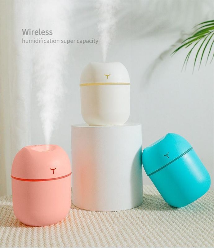 Mini Car Water Drop USB RGB Light Aromaterapia Humidificador de Ar para Aventuras ao Ar Livre